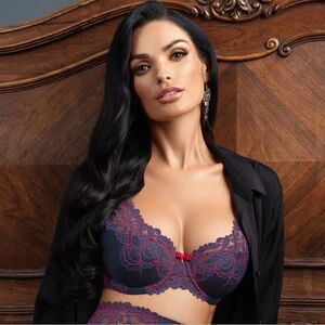 Lauma Lingerie Mystic Song Padded Lace Bra size 38C NWT
